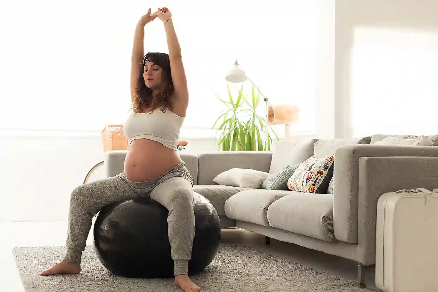 How to Support Your Core Safely During Pregnancy Weybridge